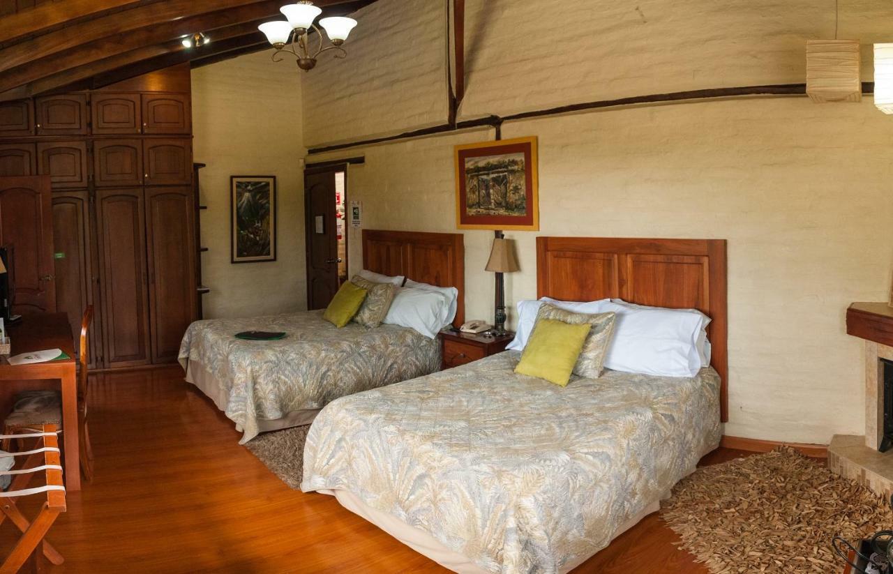 Casa d'Campo Tababela Hotel Boutique Extérieur photo